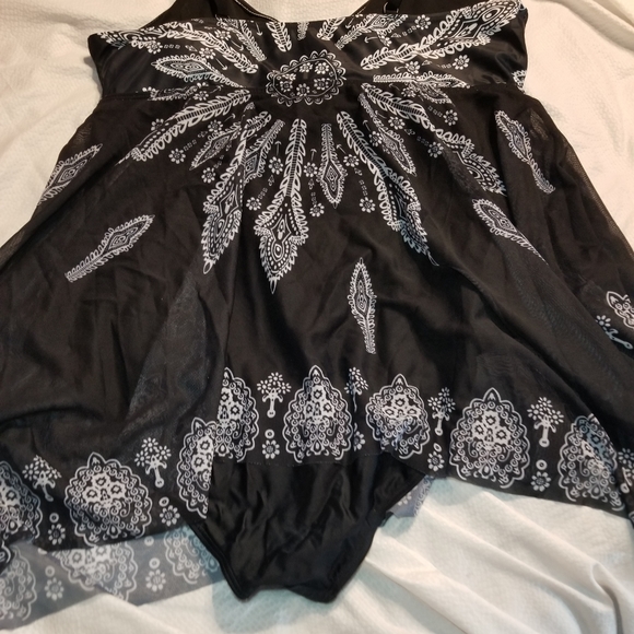 NWOT MESH HANDKERCHIEF HEM SWIM DRESS ADJUSTABLE KEY HOLE BUST XL - Picture 12 of 12